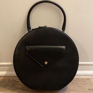Sale❣️ NWOT Lionel Circular Black Handbag